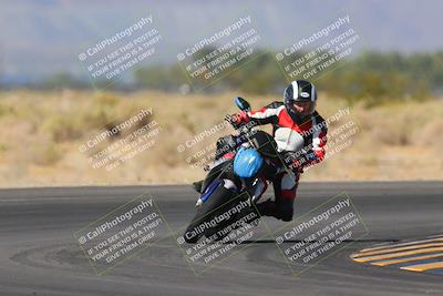 media/Nov-06-2023-Moto Forza (Mon) [[ce023d0744]]/3-Intermediate Group/Session 3 (Turn 16)/